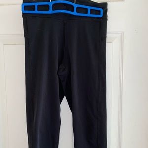Under armour crop leggings